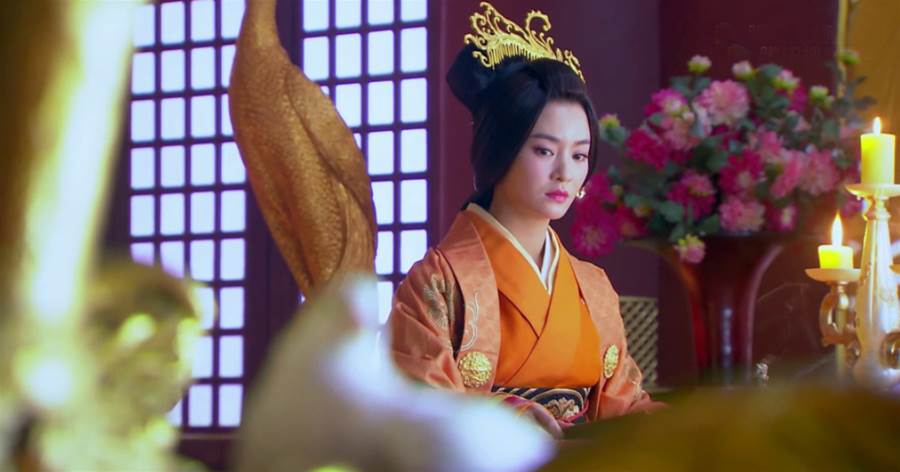 唯一能比肩武則天的女人,鄧綏有多牛?16歲進宮25歲成皇太后